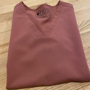 FIGS Mauve Scrub Top